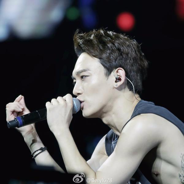 2Samaaa's profile picture. ใจดีฟอลกลับ @Orichenduck นะคะ