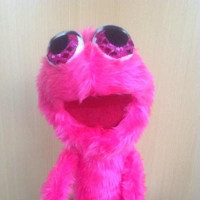 womblingway's profile picture. I make puppets and other crafty stuff.