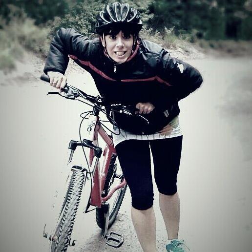 CynLaenge's profile picture. Diseñadora Gráfica