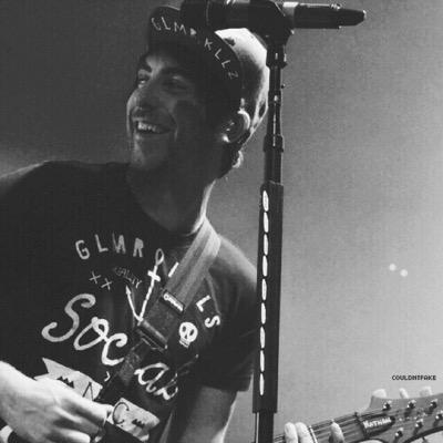 FckinGaskarthCW's profile picture. Paint the walls black and scream, “Fuck the world, cause it's my life, I'm gonna take it back” and never for a second blame yourself. ||RP/Single/Bi||