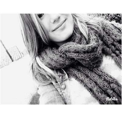 fcuisinier's profile picture. hello✨ snap:fanny.cuicui ask:fannycuisinier insta:fanny.cuisinier