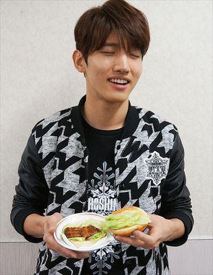 dan3tvxq's profile picture. 東方神起！2人だから東方神起！チャンミン大好きチャンミリヤー！でも生ユノにも弱い･･･。 とにかく2人が好きヽ(´ー`)ノ！ ★2018年エロコン…じゃなくて明日コン参戦中★無言ﾌｫﾛｰごめんなさい。 元メンサヨナラ。JYJあっちいけ3&5はナイ。