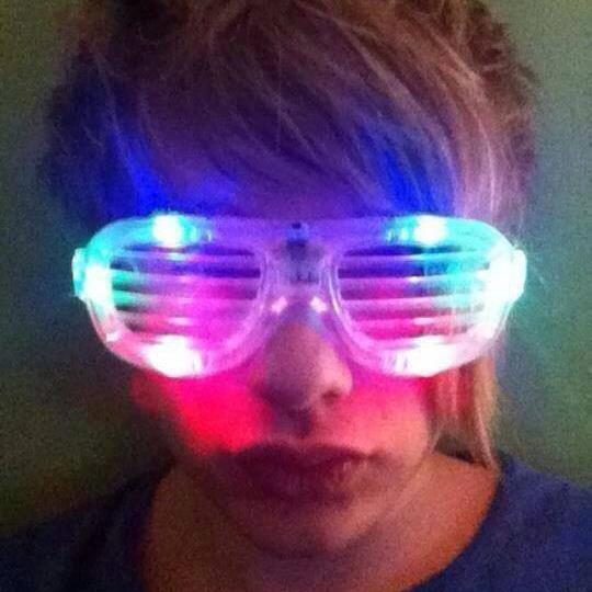 5soshotasfuck's profile picture. free follow from @MashCake1996 have a nice day. can you pls rt this, it would mean so much, thank you!   https://t.co/TGp1vIX80x