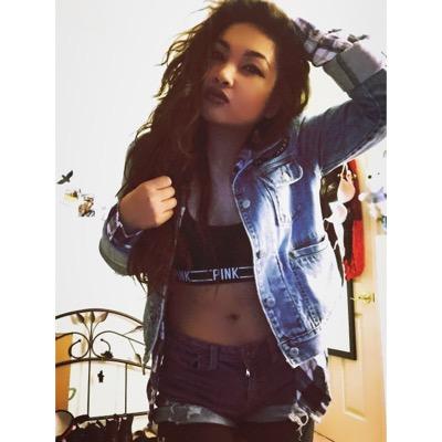 JoBangles89's profile picture. No need to kiss my ass, bite that ass.

SnapChat: SassyDabs