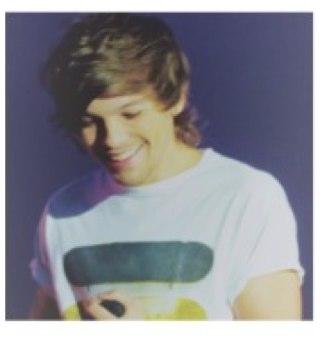 larryplusniam_'s profile picture. This is a free follow slash voting acc || go follow @NJHsChestHair & Hunky_Styles !!