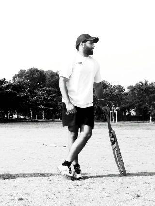 A marine engineer by profession, an ardent Indian cricket fan, a big foodie and a wannabe traveller till now(well you can say that, but I'll make it up soon).
