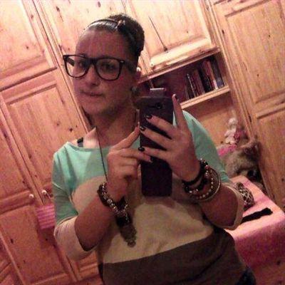I`m a 17 year old  , im a girl who never give up even if its impossible i`m going to do it  possible as always did :) i follow back