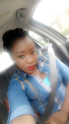 helenfad's profile picture. 