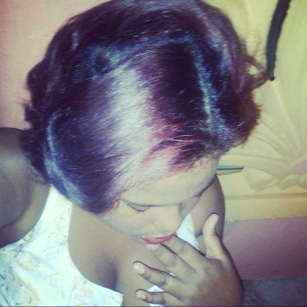 yildaroman10's profile picture. una mujer se tiene k var mas interes k el hombre