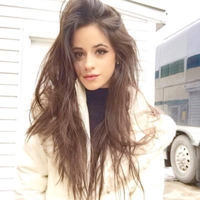 Sua fonte de informações sobre a cantora Camila Cabello e a girlband Fifth Harmony no Brasil. [06.02.15]