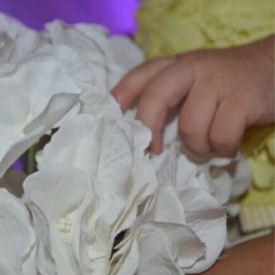 hayasulaiman_'s profile picture. بِكَ أسْتعينُ عَلى الحَياةِ وَعلىَ نفْسِي بِك أسْتعينُ وأنتَ يَا رَب حَسِبي ، فأعنّي ..