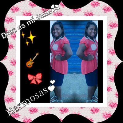 la vida es  los mejor ♥ Gozala & Disrutalaº \\Dios 1ro & ♥ luego mi prima @barbiie_pretty tambien a ti corazón♥ @matthunter123
 
.