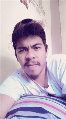 _roywels's profile picture. 