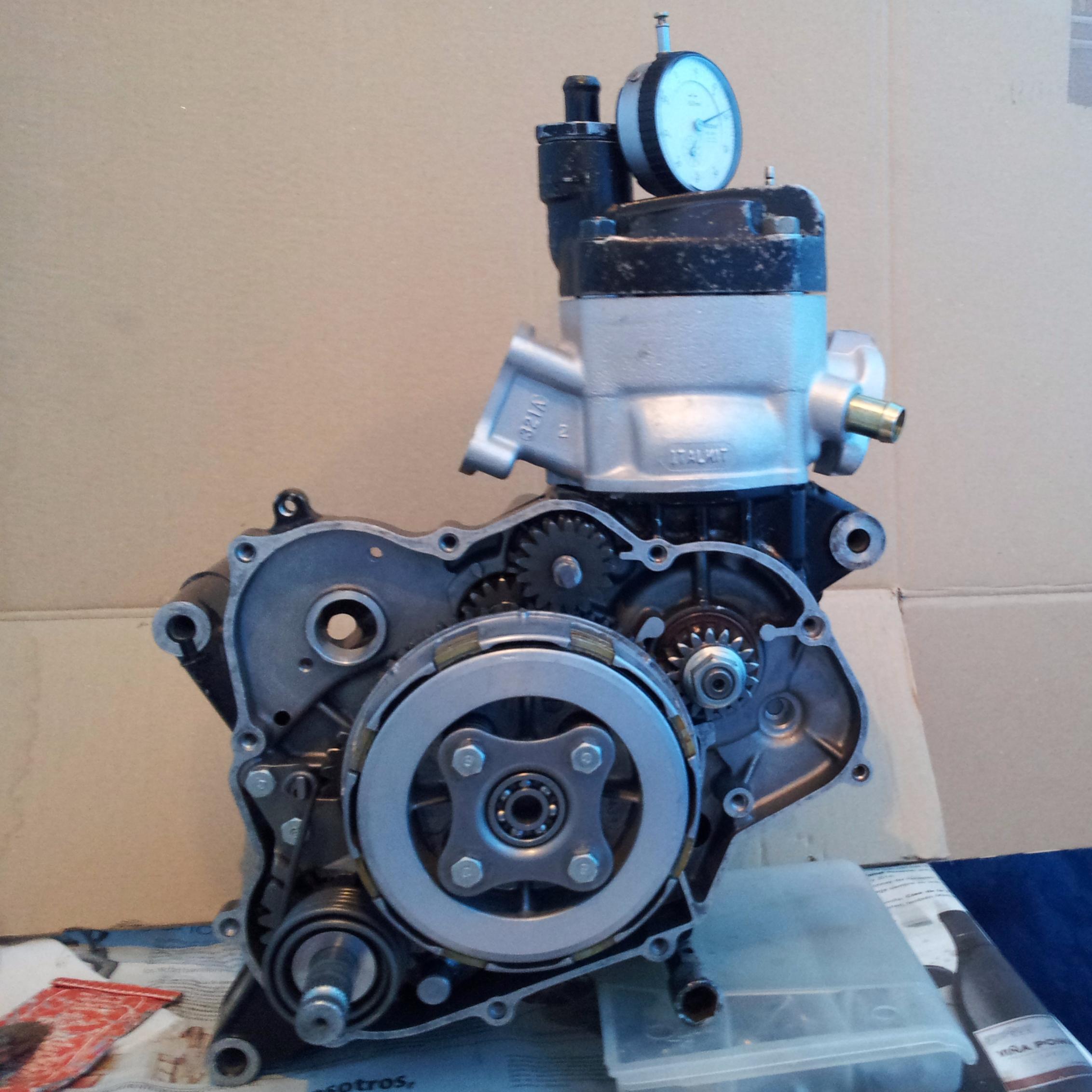 EC5ZY_'s profile picture. Cartagenero, enamorado de la Región de Murcia. Passion for mocycle, telecommunications and ham radio amateur (EC5ZY)