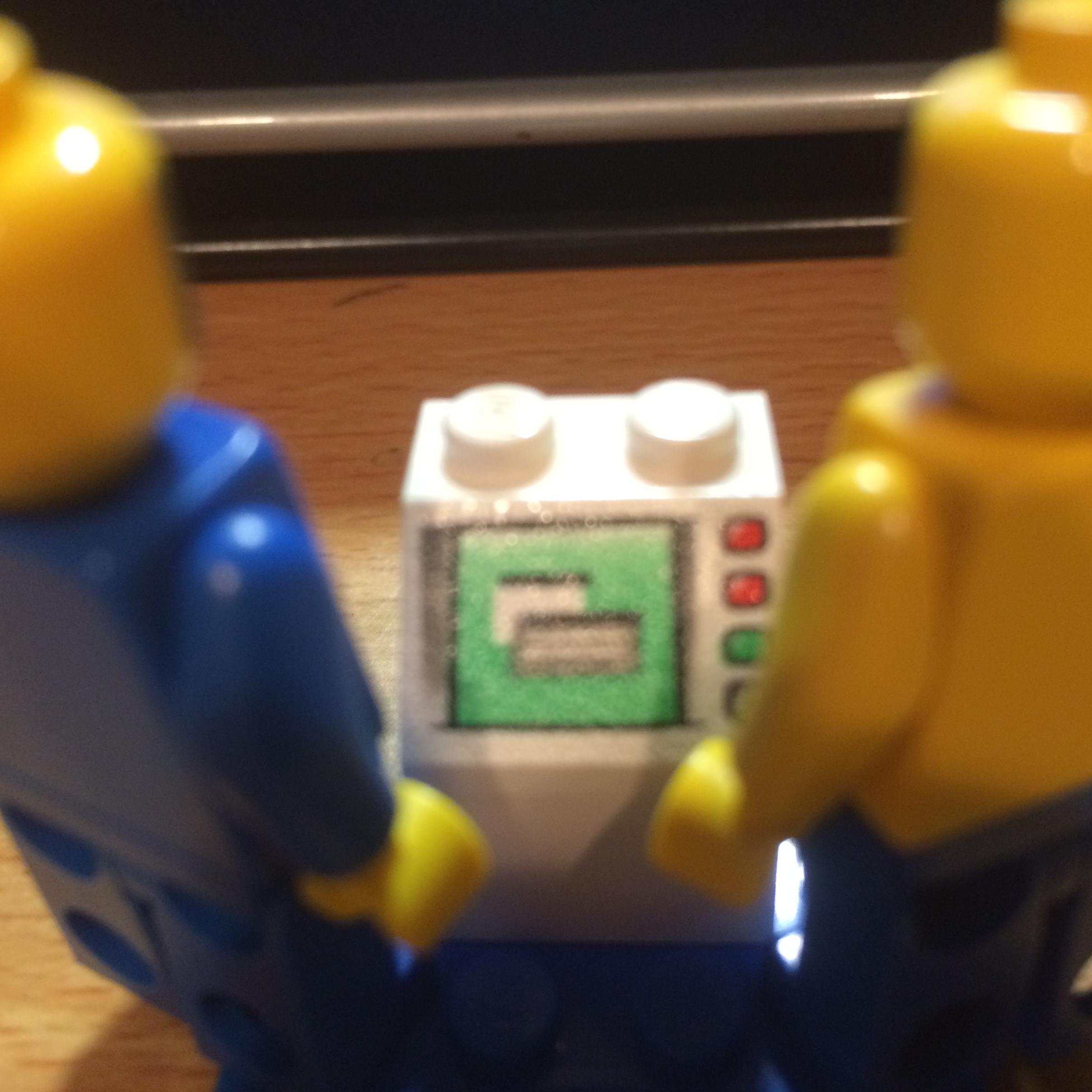 DadTechShow's profile picture. 