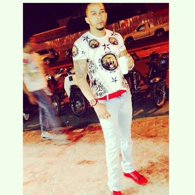 jhoel2183's profile picture. 