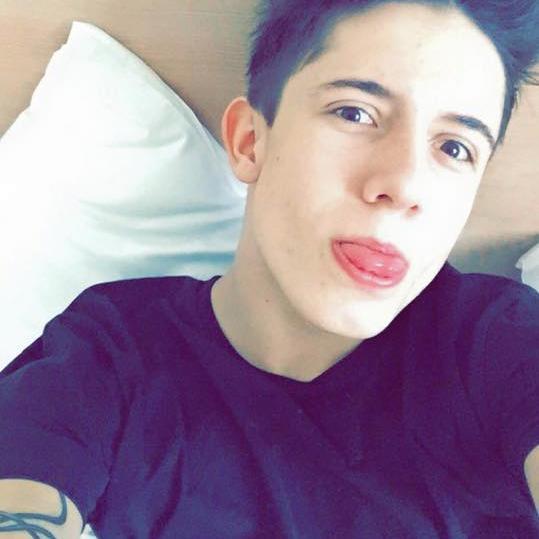Kwiatuś Kwiatuś Kwiatuś ♥ Please, follow me ♥ Ily ♥