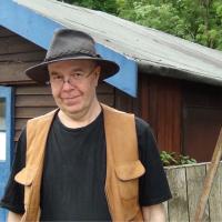 Adrian (@adrianuk) 's Twitter Profile