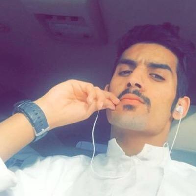 najwa472's profile picture. 