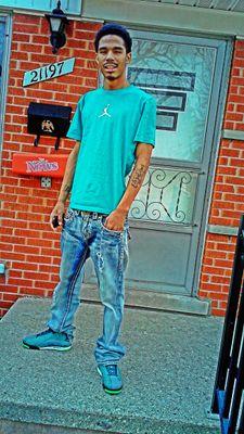 Nothing Over Cash... R.i.p mj r.i.p Tj r.i.p Squid free RJ.