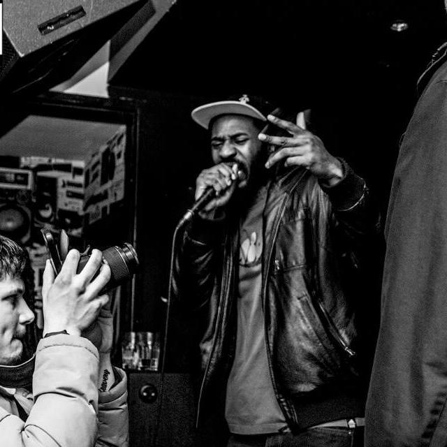 HipHop Artist involved in Music Production/Videos/Art/Scripts and Clothing
Co-founder of MassDestruction Entertainment with @KDot_MDE #TheBarsStillMatter