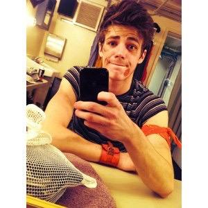 Lucas_SwanSA's profile picture. demon.