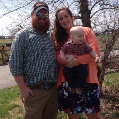 I'm a Special Imaging Technologist, a wifey, a mommy of a little boy, and love the outdoors!