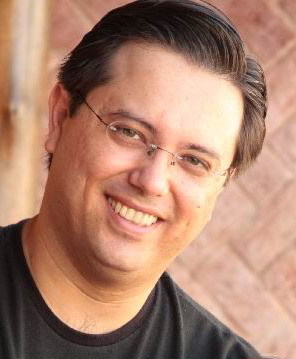 Roberto Tsuneo Cervato Sato