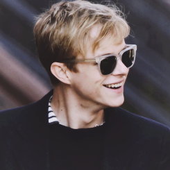 DcneWDehccn's profile picture. Talk Dehaan to me. [FL, mothafuckas.] I can tie my shoes and fuck your bitch.