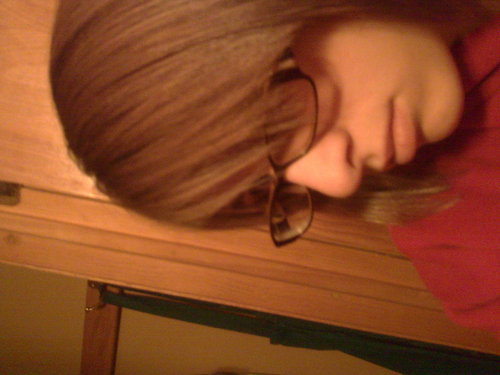 im alicia and i have a sister and i have tons of friends let me know if u want to be one of them