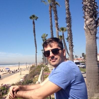 mnlsilva's profile picture. traveller, laravel and vue.js developer