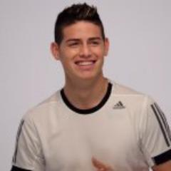 Fan de James Rodríguez ♥ 100% James Adicta
 Tantos futbolistas en el mundo & a mi solo me importa uno @Jamesrodriguez10 jugador de @realmadrid