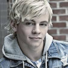 R5FAMILY FOREVER