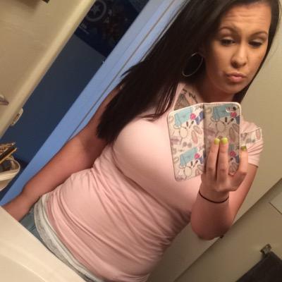 Aye_Alysiax3's profile picture. RIP 11.17.14