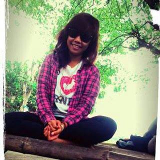 Nolha_Ichha's profile picture. bangga dengan diri sendiri dan tidak suka iri dengan kehidupan orang lain ;)