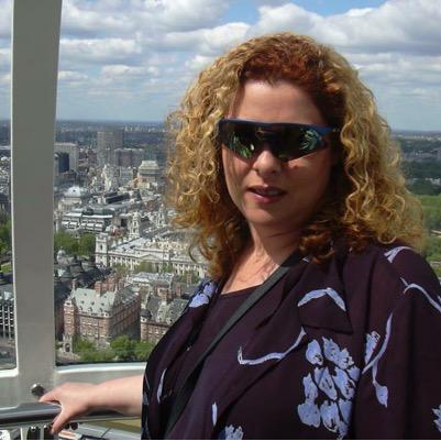 LittlewoodLynne's profile picture. 