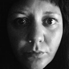 German living in Kunming, China: Paintress, Writer of Wonderlanded http://t.co/m70kTsruok, (re) tired Architect and Student of Chinese and Life