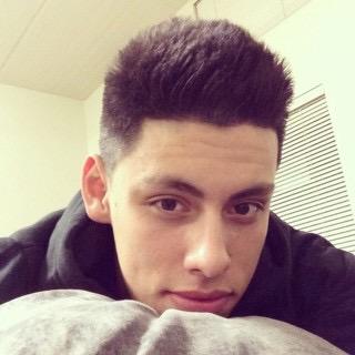 English & Italian
19 Years Old
Hertfordshire London