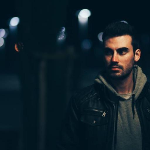 leojrfs's profile picture. ∞