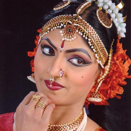 Associate Lecturer, University of Sunderland in London. 
Classical Dancer, Cultural Commentator & Writer,
Founder- Sanskruti Centre for Cultural Excellence