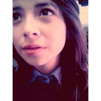 SandovalJhovana's profile picture. 