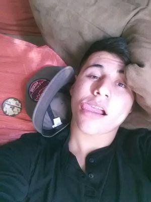 KRey_21's profile picture. Holtville is were I bee zzzZZZ!!!