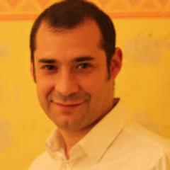 Contador, Ingeniero en Comercio Internacional, Profesor de Enseñanza Técnico Profesional...