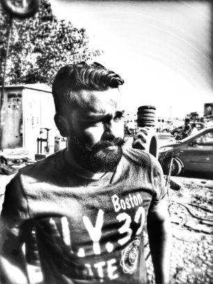 rajput25's profile picture. gravity doesnt even apply to me....