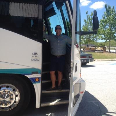 Purveyor of all things vintage. Follow. Visit. Tour. Join the upcoming #thriftwithtyler bus tour. SHOP 🔗 in bio ➡️