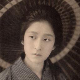 皆さん、はじめまして。
１００年の眠りから覚めまして、時代の移り変わりに慣れつつあるところです。
twitterに慣れましたら、どんどん発信していきますので、宜しくお願いいたしますね。