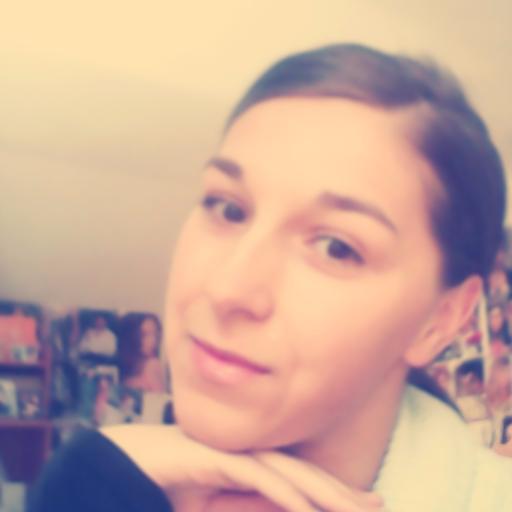 the_tinaaaa's profile picture. 