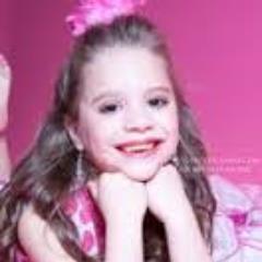 ZoeMZieglerDMRP's profile picture. | Age 6 | Dancer and Singer | Roleplay | Melissa Ziegler (Mum) & Maddie Ziegler (Sister) | Has A Dummy and Teddy | FC: Mackenzie Ziegler | Diamond Superstar |