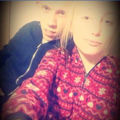 ashleyclayton17's profile picture. 