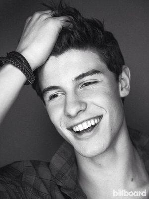 August 8, 1998 was when a angel was born. Shawn Mendes